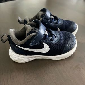 Nike Revolution 6 Toddler Sneakers